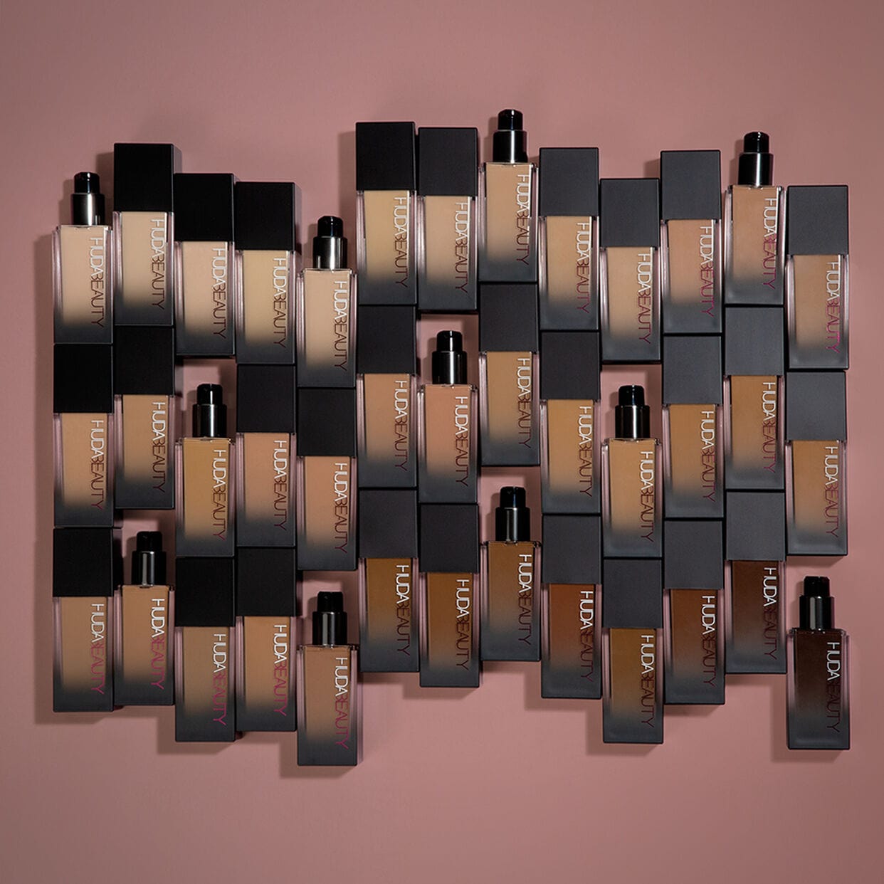 Huda Beauty Faux Filter Luminous Matte Foundation